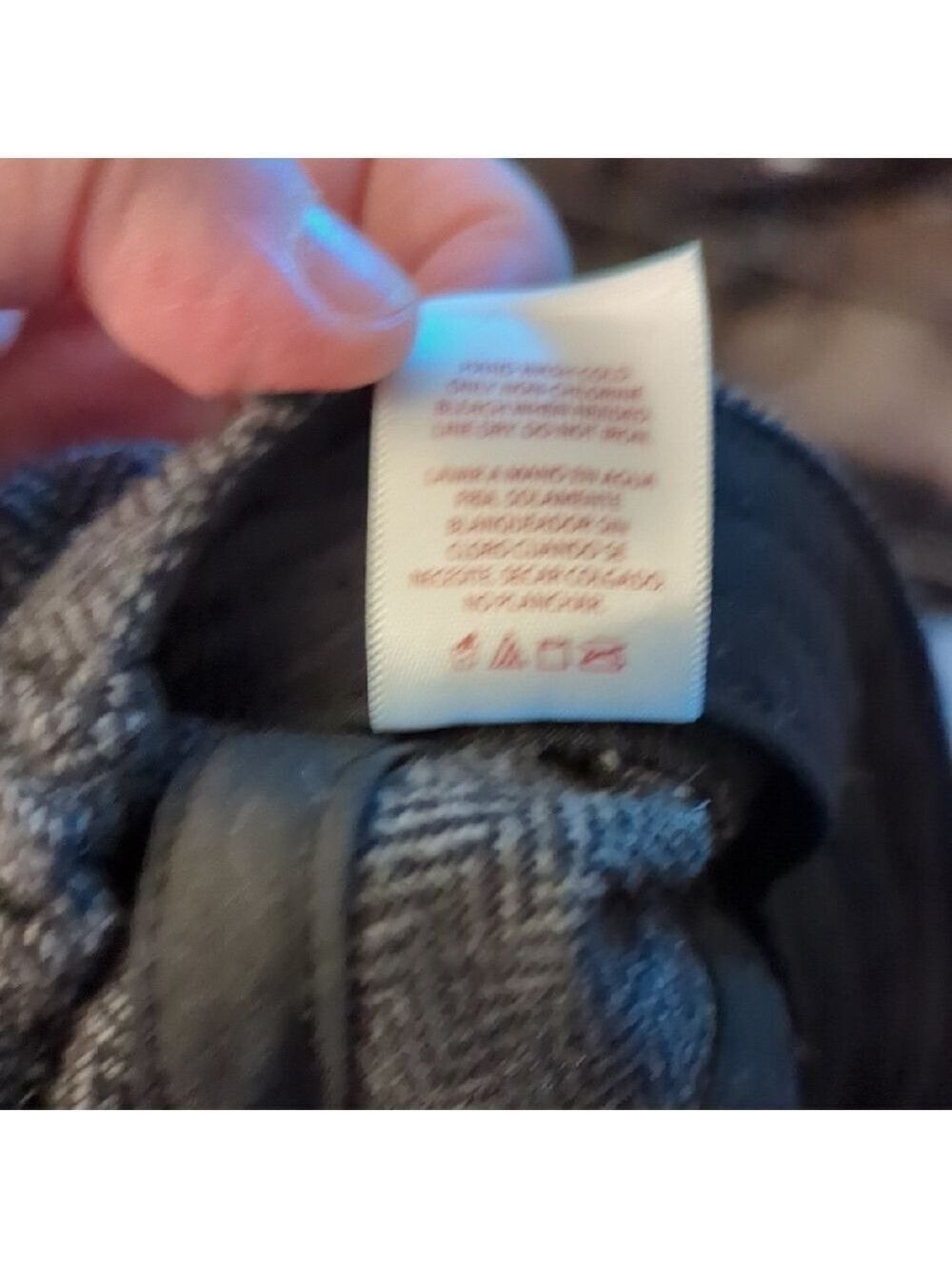 Gray Herringbone Flat Cap - Picture 6 of 7